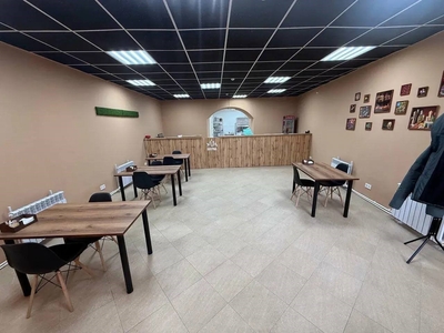 Аппетитный шашлык и блюда на мангале в кафе «МЯСО ТУТ» со скидкой до 50%: вкусно, сочно, выгодно!