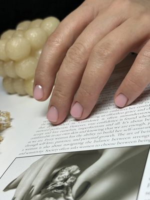 Весеннее обновление: маникюр и педикюр со скидкой до 41% Весеннее обновление: маникюр и педикюр со скидкой до 41%