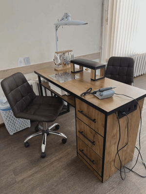 Весеннее обновление: маникюр и педикюр со скидкой до 41% Весеннее обновление: маникюр и педикюр со скидкой до 41%