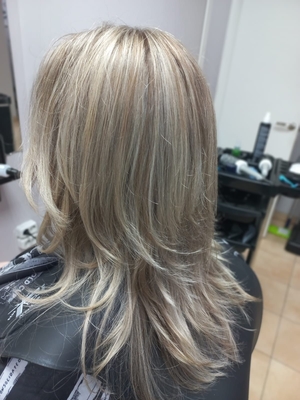 Наведите красоту со скидкой до 48% в салоне красоты «Монталь»!