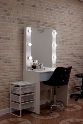 Услуги для волос и ногтей со скидкой до 58% Услуги для волос и ногтей со скидкой до 58%