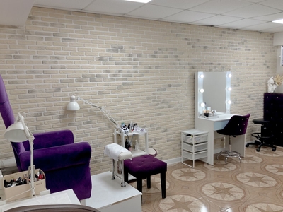 Услуги для волос и ногтей со скидкой до 58% Услуги для волос и ногтей со скидкой до 58%