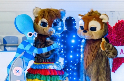 Хомячки спешат с поздравлением: Вас ждёт забавный сюрприз! Хомячки спешат с поздравлением: Вас ждёт забавный сюрприз!