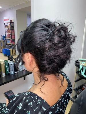 Наведите красоту со скидкой до 48% в салоне красоты «Монталь»!